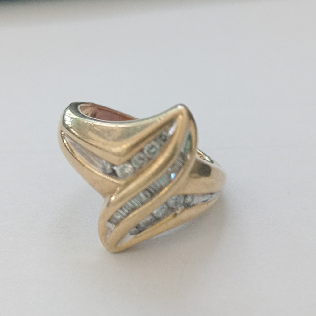 ANILLO ORO 10 K 6,30 GRMS (SEMINUEVO)