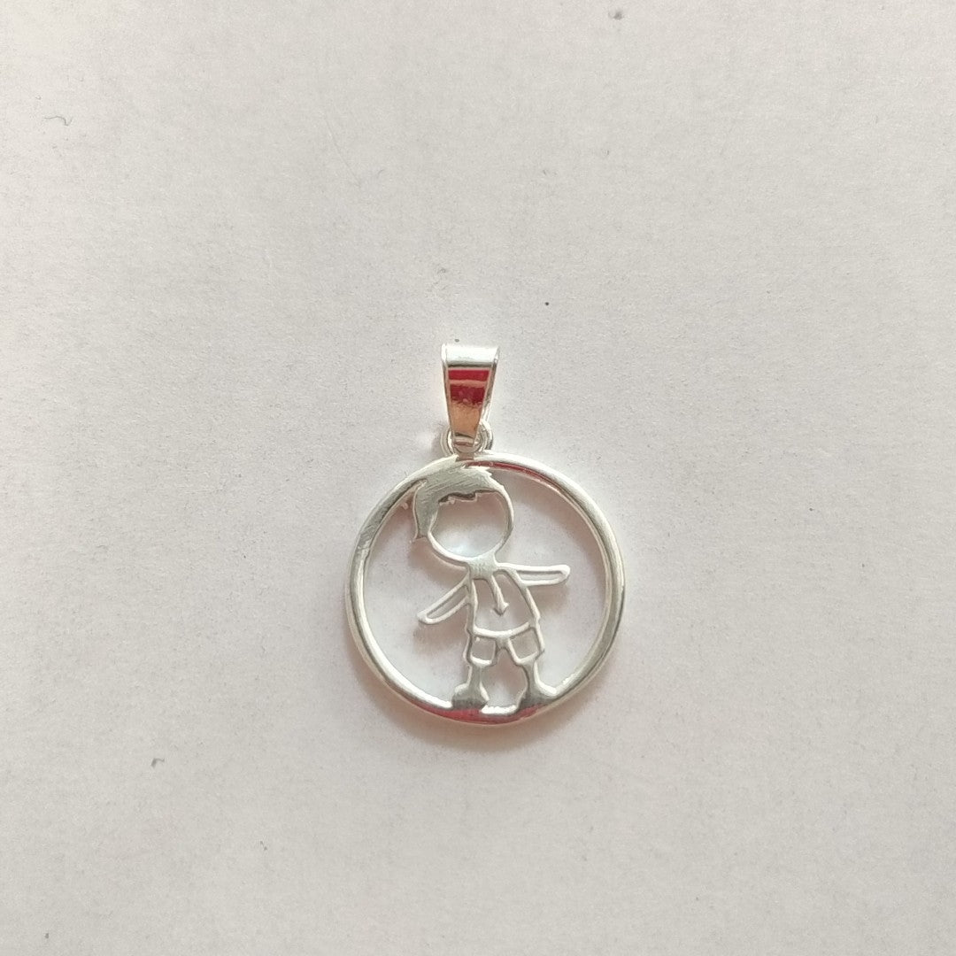 DIJE NIÑO PLATA .925 1.9 GR (NUEVO)