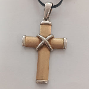 DIJE ORO PLATINO 10 K 16,50 GRMS (SEMINUEVO)