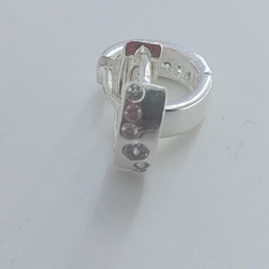 ARRACADAS C/CIRCONIAS PLATA .925 2.4 GR (NUEVO)