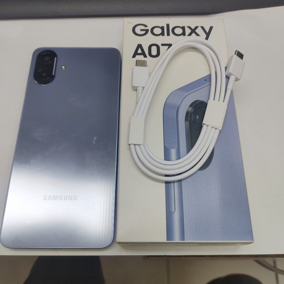 CELULAR SAMSUNG GALAXY A07 SM-A075M (2025) 64 GB 4 GB RAM (SEMINUEVO)