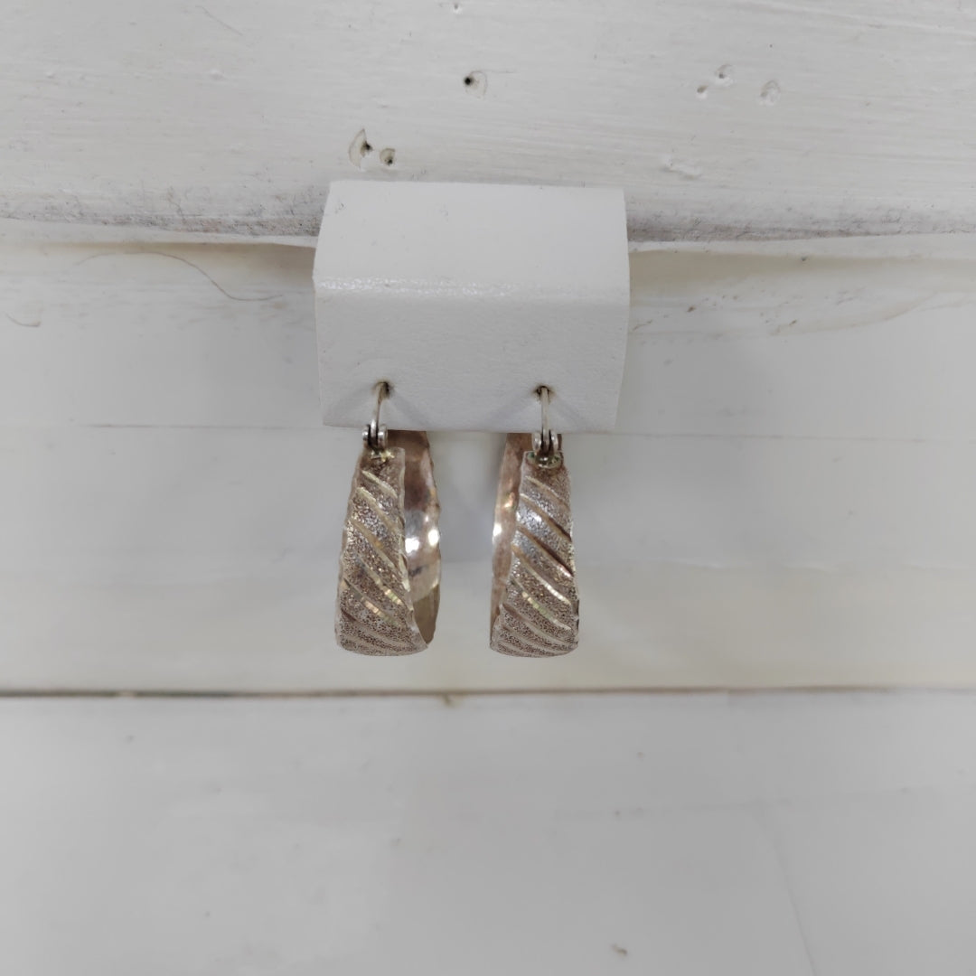 ARRACADAS PAR PLATA 5.4 GRMS (SEMINUEVO)