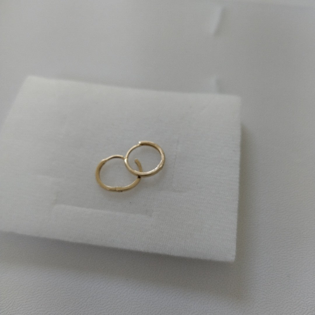 HUGGIES ORO 14K 0.9 (NUEVO)