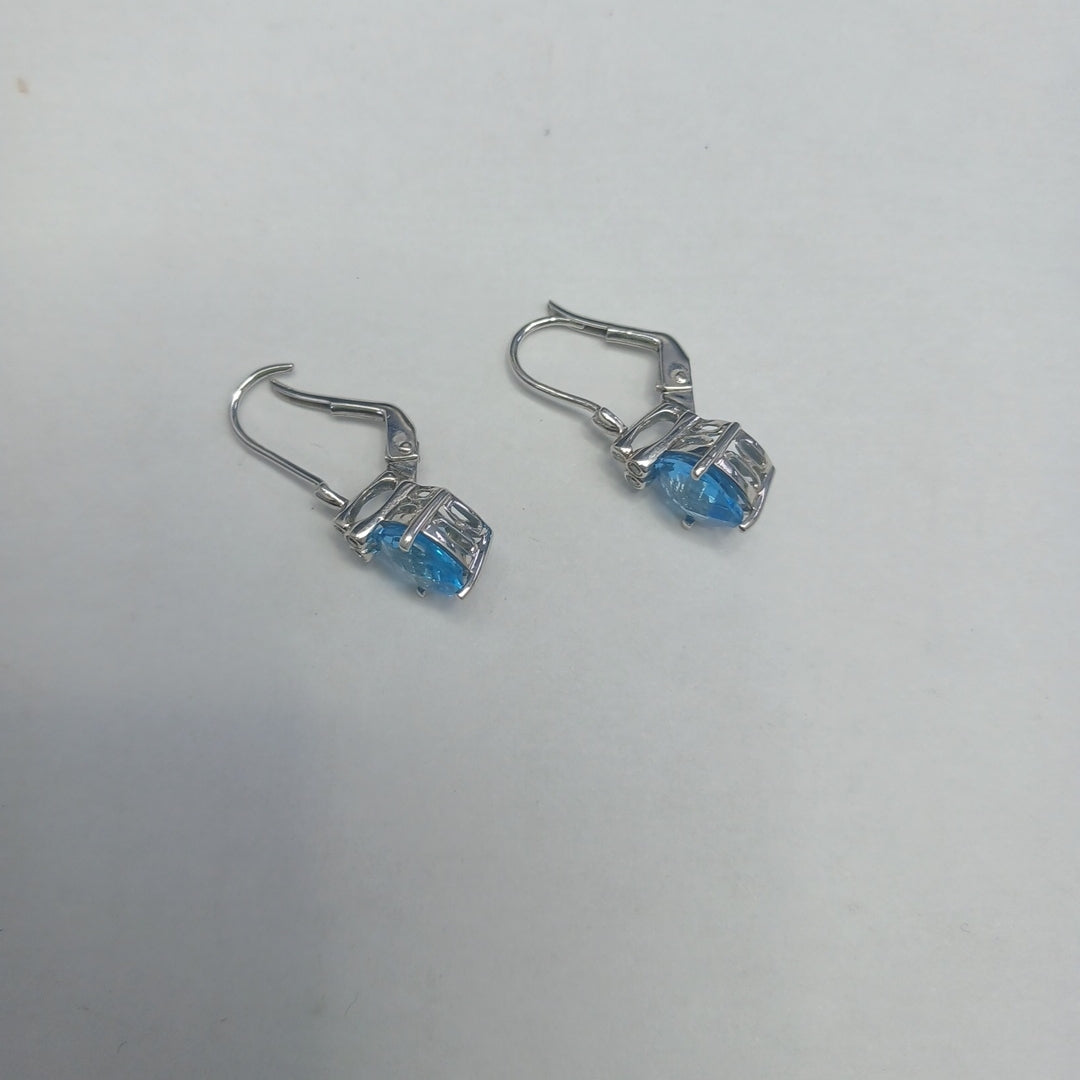 ARETES PAR ORO BLANCO 14 K 3,70 GRMS (SEMINUEVO)