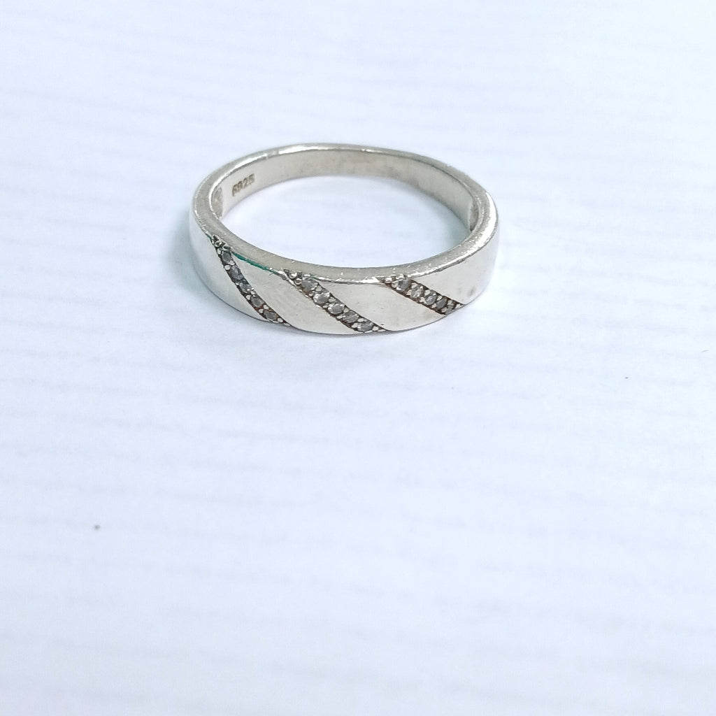 ANILLITO PLATA 3.3 GRMS (SEMINUEVO)