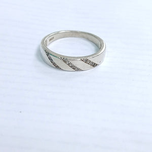 ANILLITO PLATA 3.3 GRMS (SEMINUEVO)