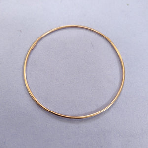 PULSERA RIGIDA ORO 10 K 1.9 GRMS (SEMINUEVO)