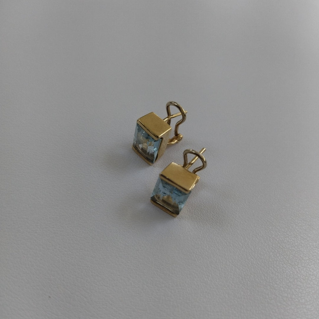 ARETES PAR ORO 14 K 6.8 GRMS (SEMINUEVO)