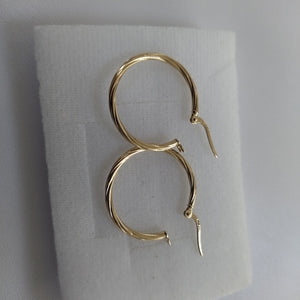 ARRACADAS PAR ORO 14 K 1.1 GRMS (SEMINUEVO)