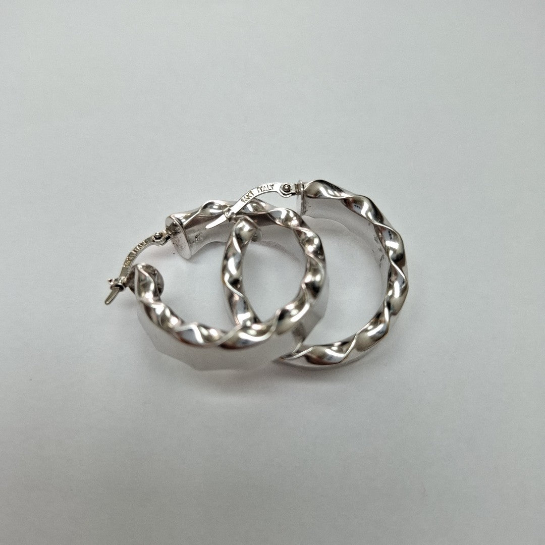 ARETES PAR ORO BLANCO 14 K 4,60 GRMS (SEMINUEVO)