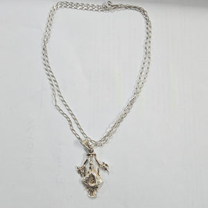 CADENA, DIJE PLATA 5.8 GRMS (SEMINUEVO)