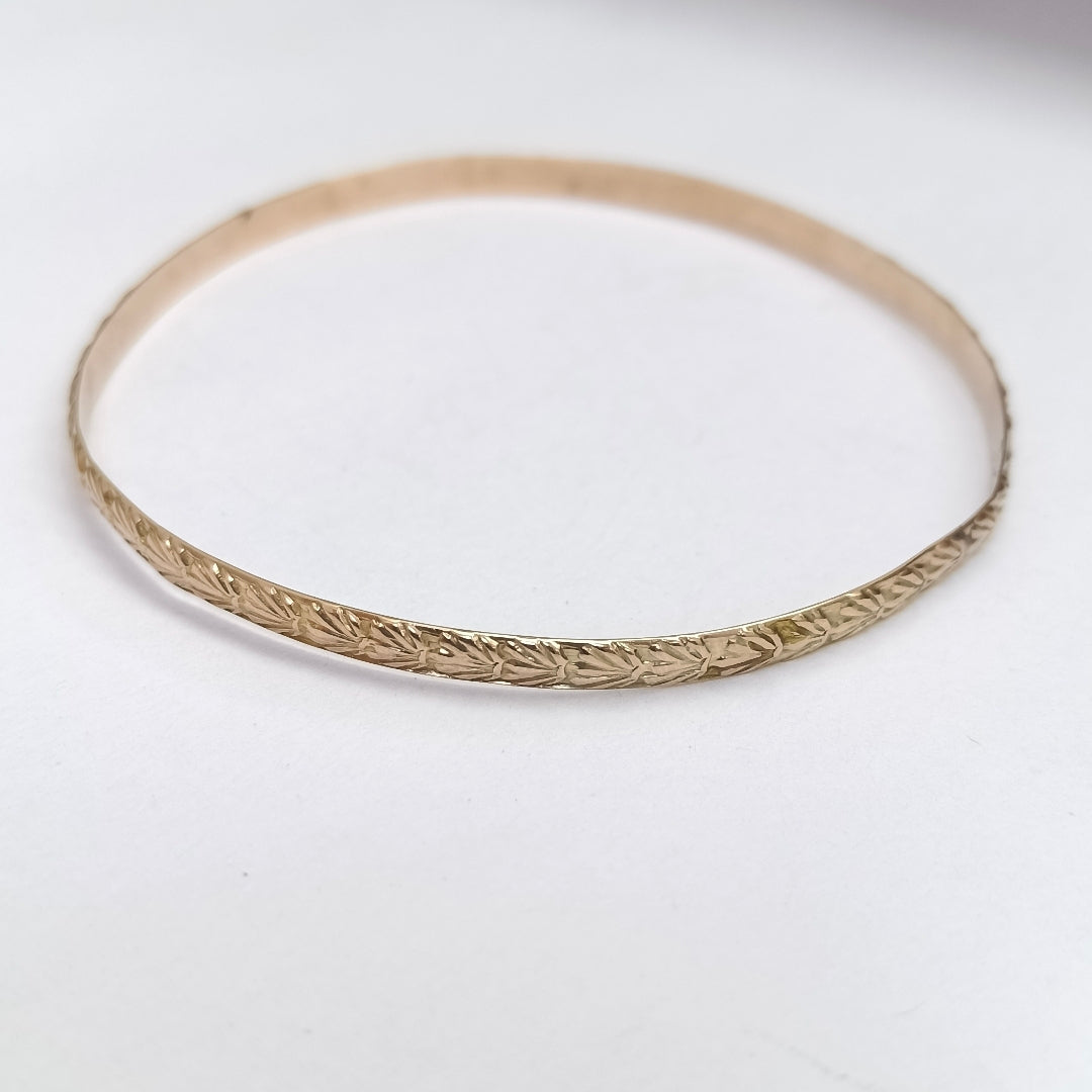 PULSERA RIGIDA ORO 8 K 5.5 GRMS (SEMINUEVO)