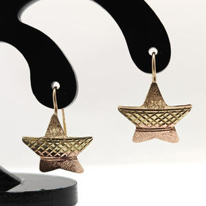 ARETES PAR ORO COMBINADO 10 K 1,60 GRMS (SEMINUEVO)