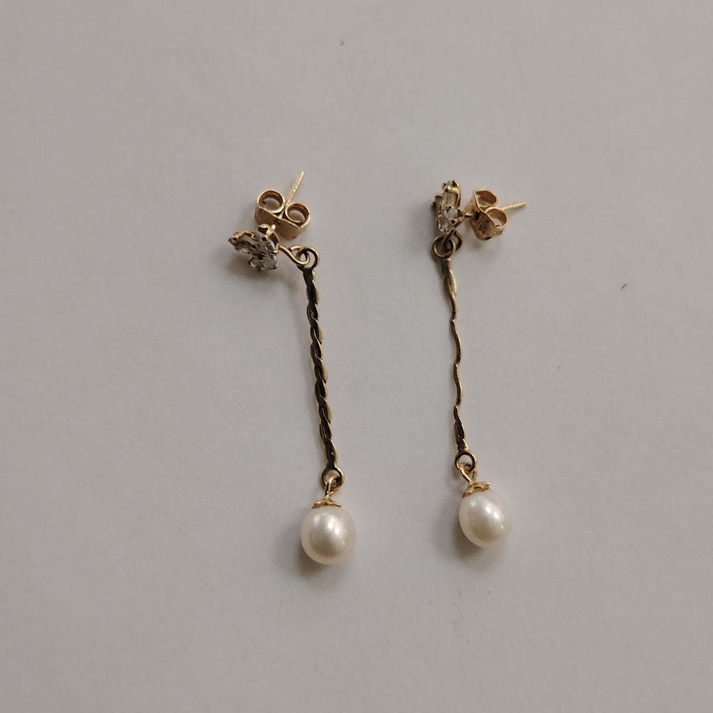 ARETES PAR ORO 14 K 1.7 GRMS (SEMINUEVO)