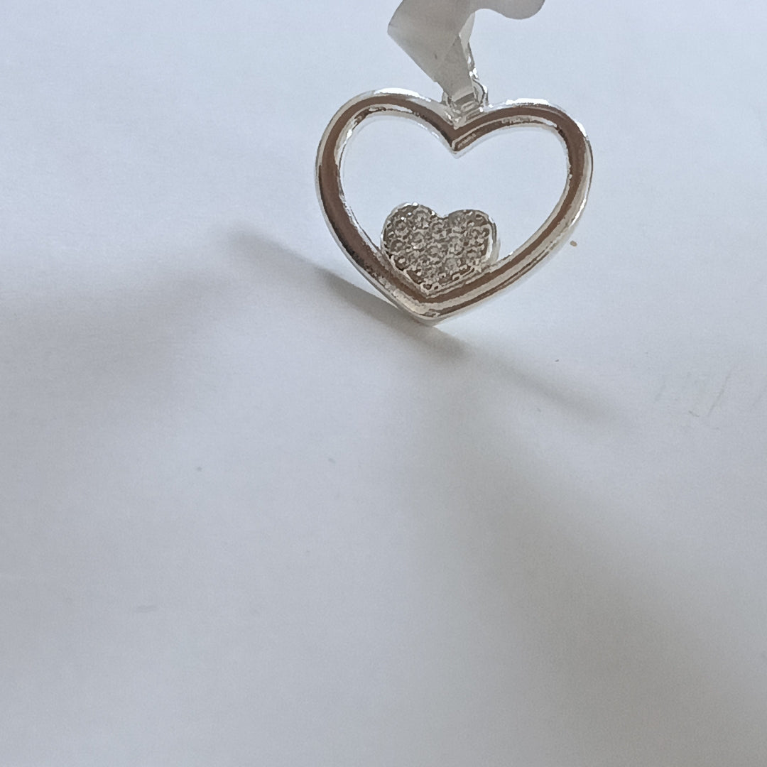 DIJE CORAZON C/CIRCONIAS PLATA .925 2.7 GR (NUEVO)