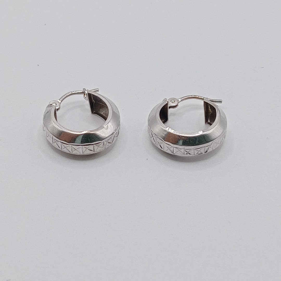 ARRACADAS PAR ORO COMBINADO 14 K 0.8 GRMS (SEMINUEVO)