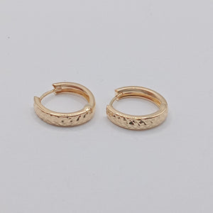 HUGGIES ORO 14K 1.6 (NUEVO)