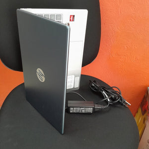 LAPTOP HP 14-EM0017LA (2024) 512 GB SSD 8 GB RAM (SEMINUEVO)
