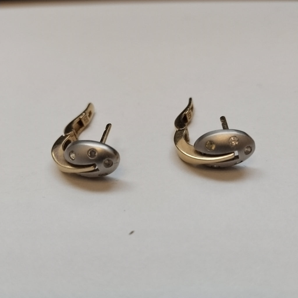 ARETES PAR ORO, RODIADO 14 K 4.7 GRMS (SEMINUEVO)