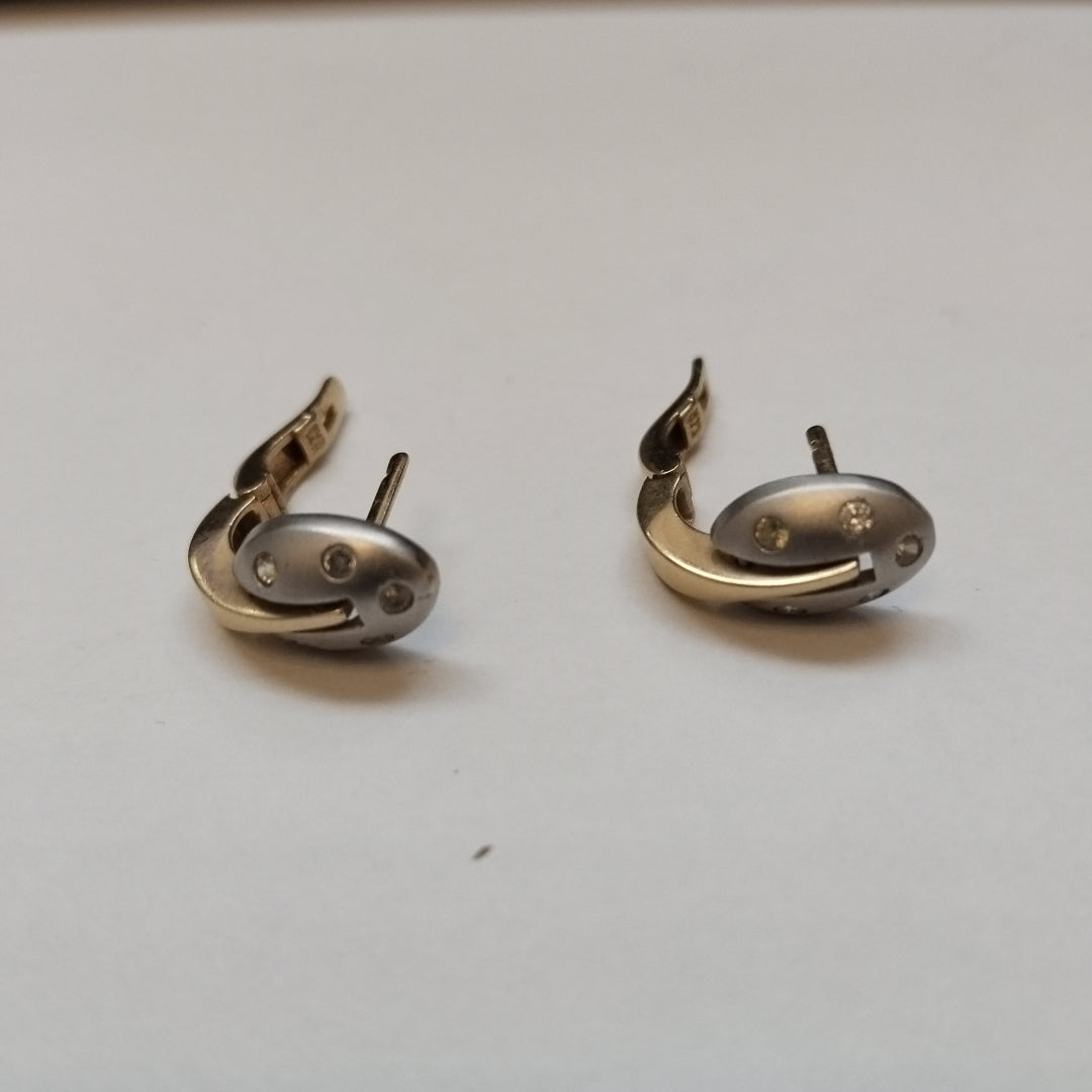 ARETES PAR ORO, RODIADO 14 K 4.7 GRMS (SEMINUEVO)