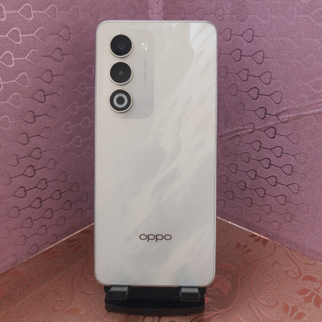 CELULAR OPPO A5 CPH2727 (2025) 256 GB 4 GB RAM (SEMINUEVO)