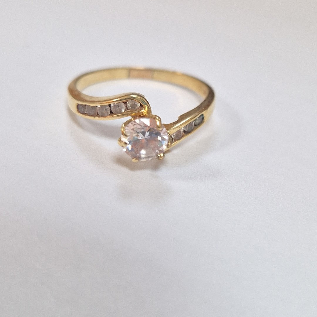 SOLITARIO ORO 14 K 3.4 GRMS (SEMINUEVO)