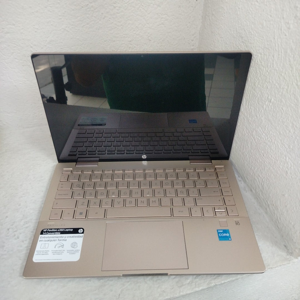 LAPTOP HP 14-EK0001LA(2024) 512 GB SSD 8 GB RAM (SEMINUEVO)