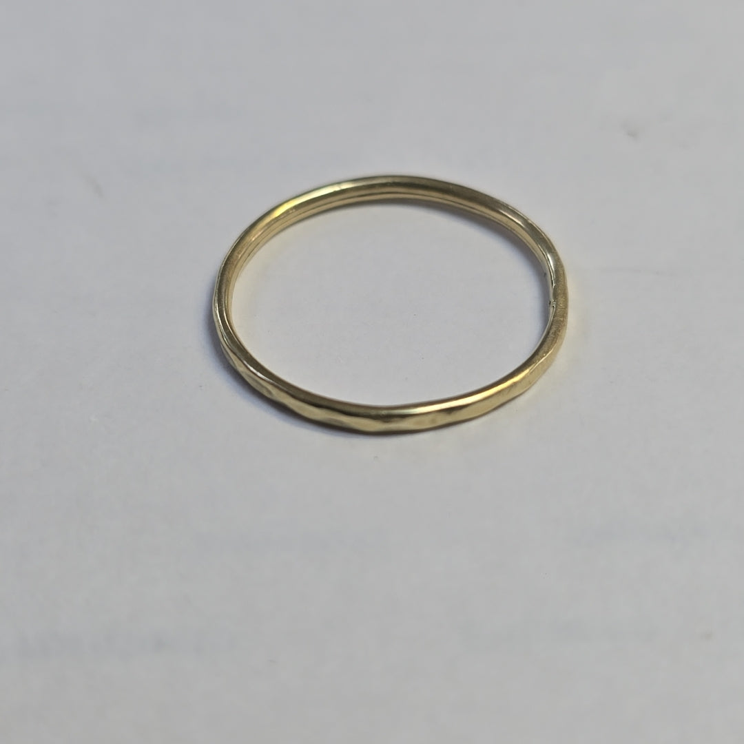 ANILLITO ORO 10 K 0.4 GRMS (SEMINUEVO)