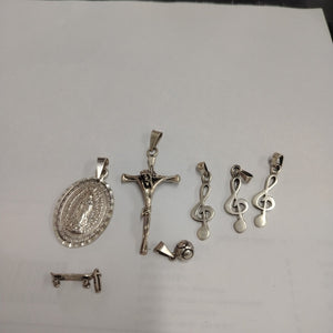 CRUZ, DIJE PLATA 28.3 GRMS (SEMINUEVO)