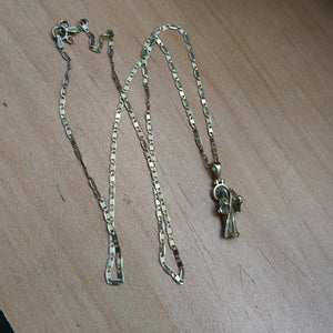 CADENA, DIJE ORO 10 K 4.5 GRMS (SEMINUEVO)
