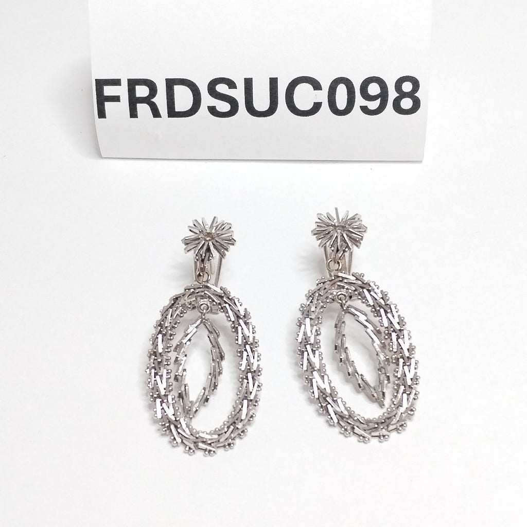 ARETES PAR ORO BLANCO 18 K 14.3 GRMS (SEMINUEVO)