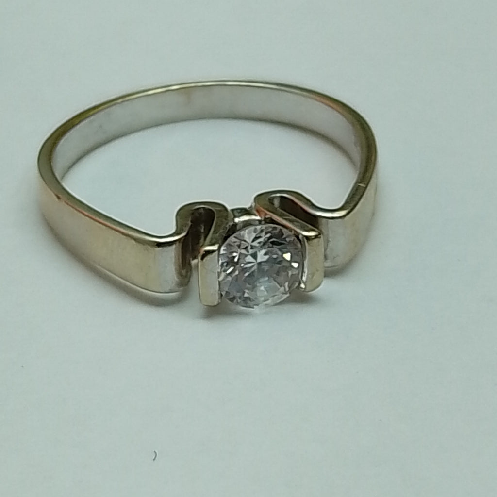 ANILLITO ORO BLANCO 14 K 2.8 GRMS (SEMINUEVO)