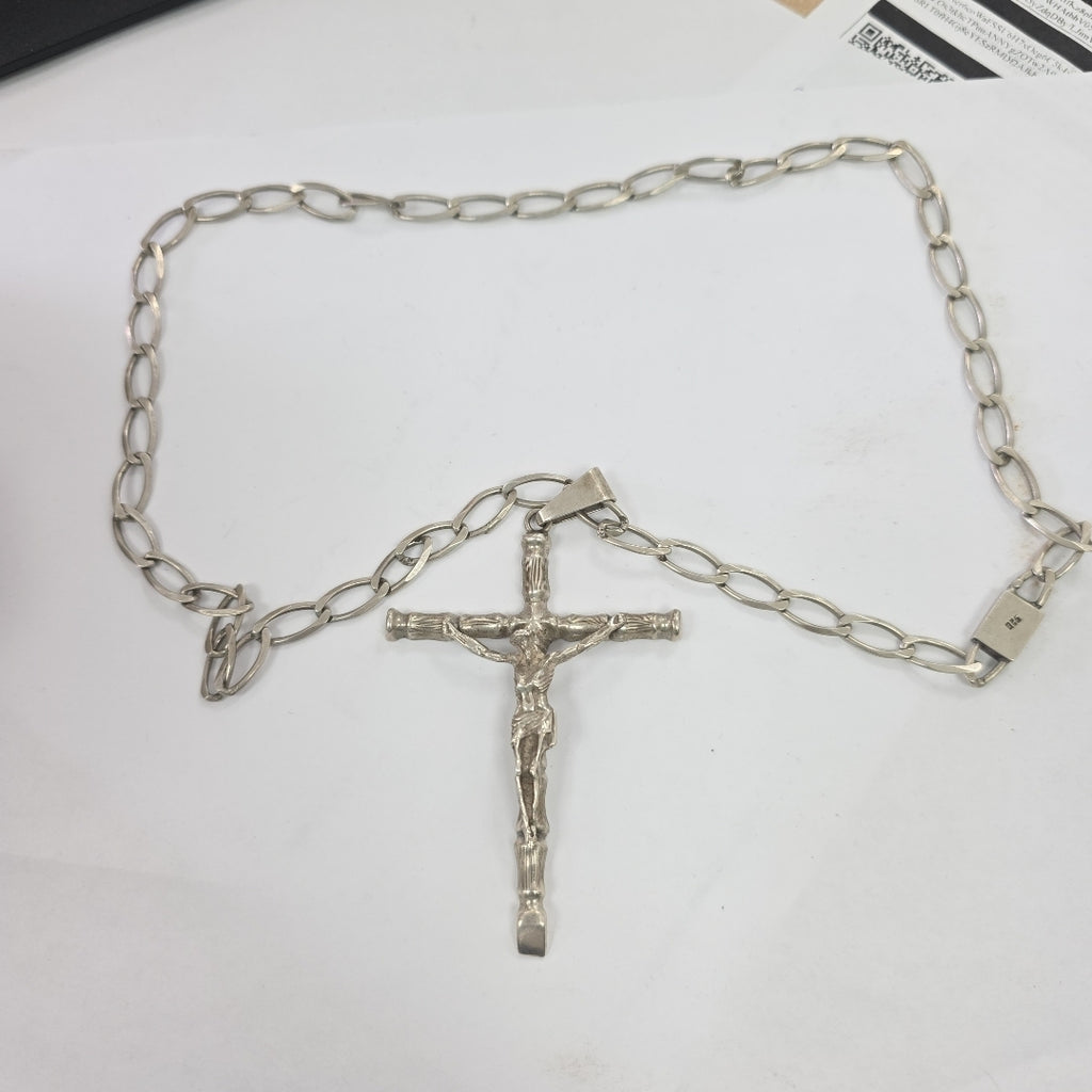 CADENA, CRUCIFIJO PLATA 47.5 GRMS (SEMINUEVO)