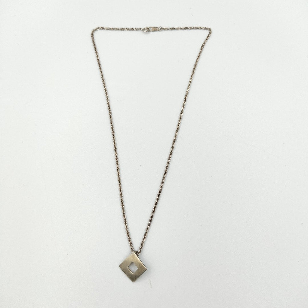 CADENA,DIJE PLATA 4,10 GRMS (SEMINUEVO)