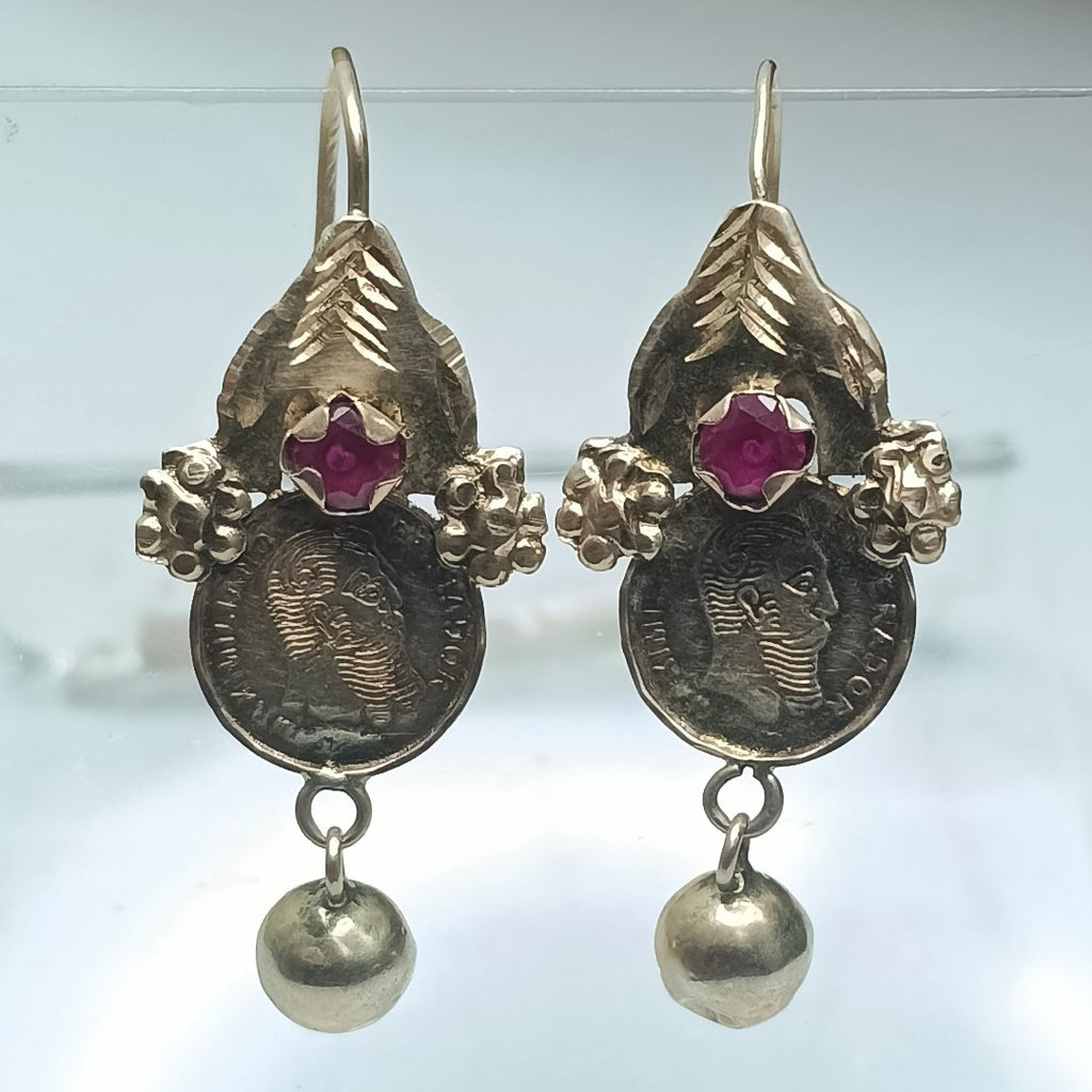 K1 3.1 GRMS 8 K IDENTIFICACIÓN ARETES PAR MATERIALES ORO MATERIALES G (SEMINUEVO)
