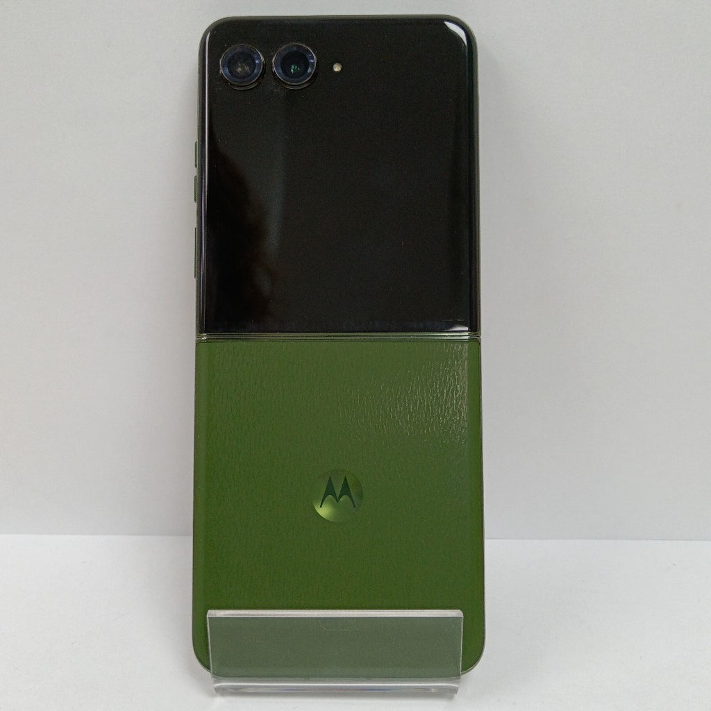 CELULAR MOTOROLA RAZR 50 ULTRA XT2451-3 (2024) 512 GB 12 GB RAM (SEMINUEVO)