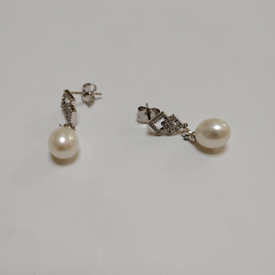 BROQUELES PAR ORO, ORO BLANCO 14 K 3.9 GRMS (SEMINUEVO)