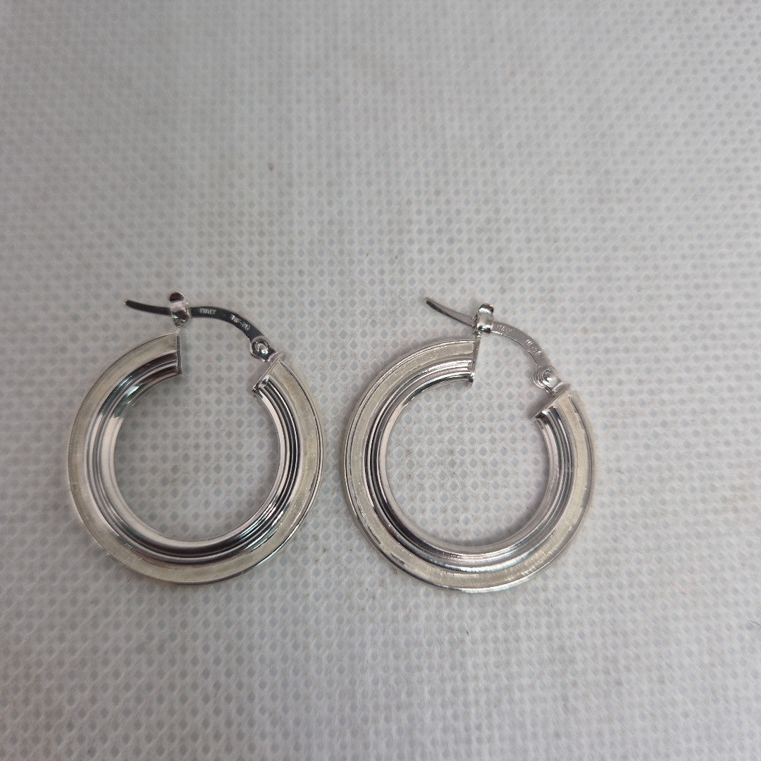 ARRACADAS PAR ORO 14 K 2.5 GRMS (SEMINUEVO)
