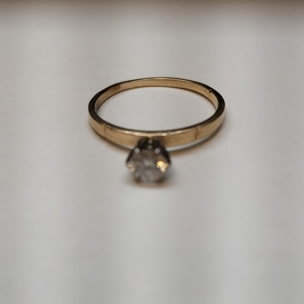 SOLITARIO ORO 14 K 2 GRMS (SEMINUEVO)