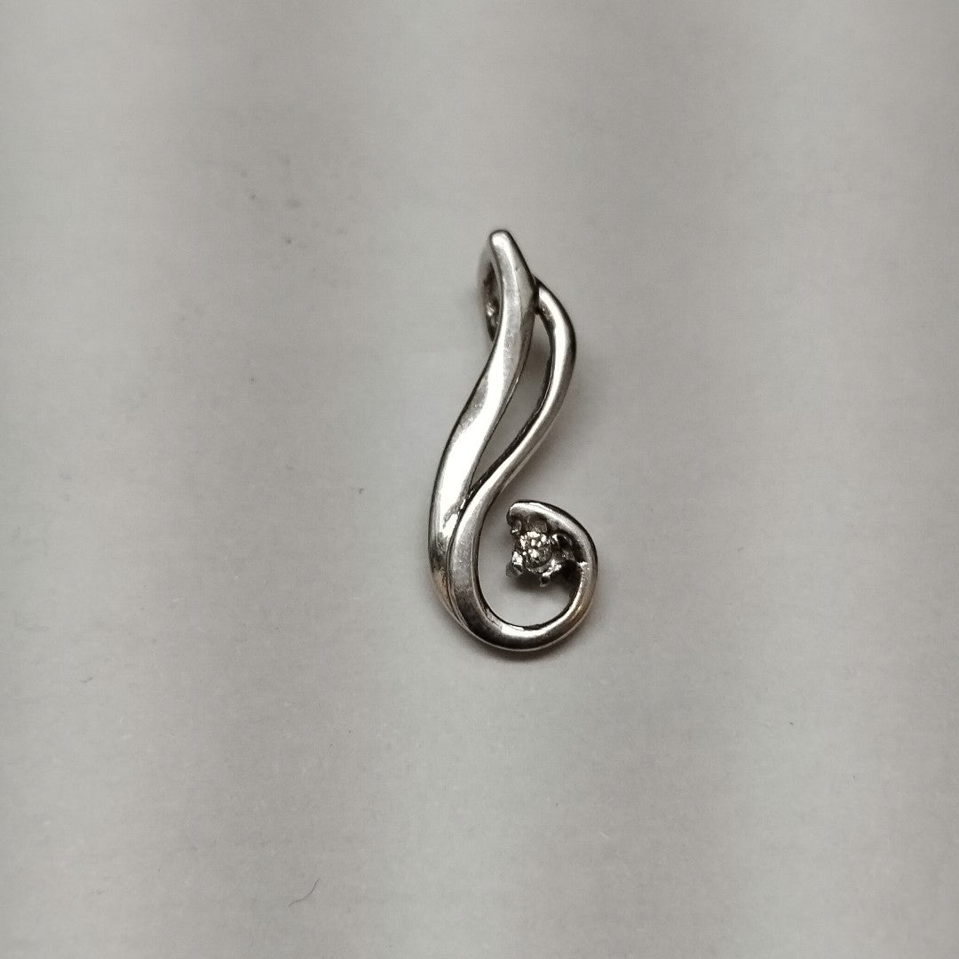 DIJE ORO BLANCO 14 K 1.2 GRMS (SEMINUEVO)