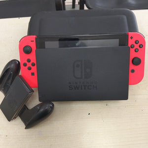 CONSOLA DE VIDEOJUEGO NINTENDO SWITCH 32 GB (SEMINUEVO)
