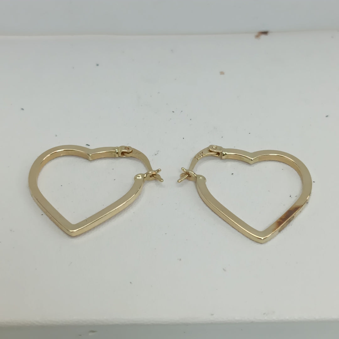ARETES PAR ORO 14 K 1.7 GRMS (SEMINUEVO)