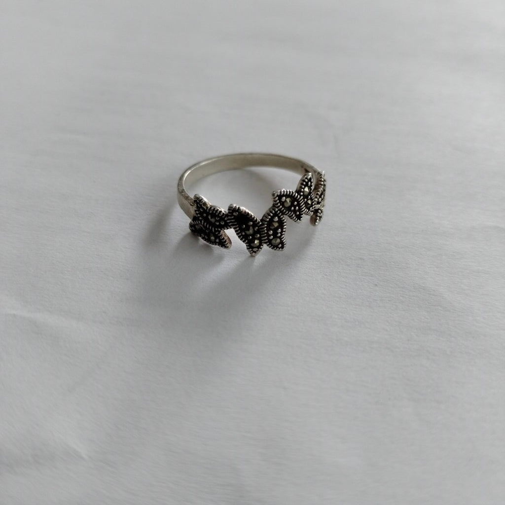 ANILLITO PLATA 2.6 GRMS (SEMINUEVO)