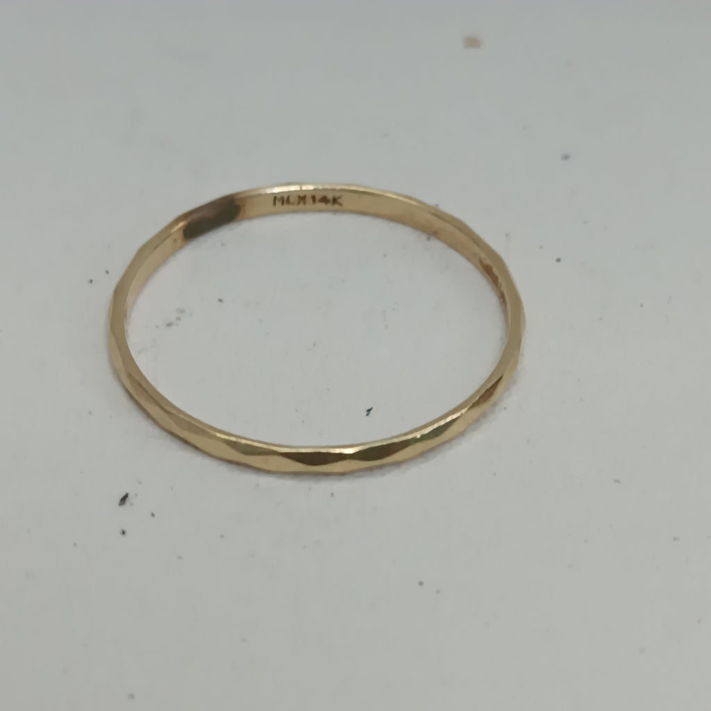 ANILLITO ORO 14 K 0.8 GRMS (SEMINUEVO)
