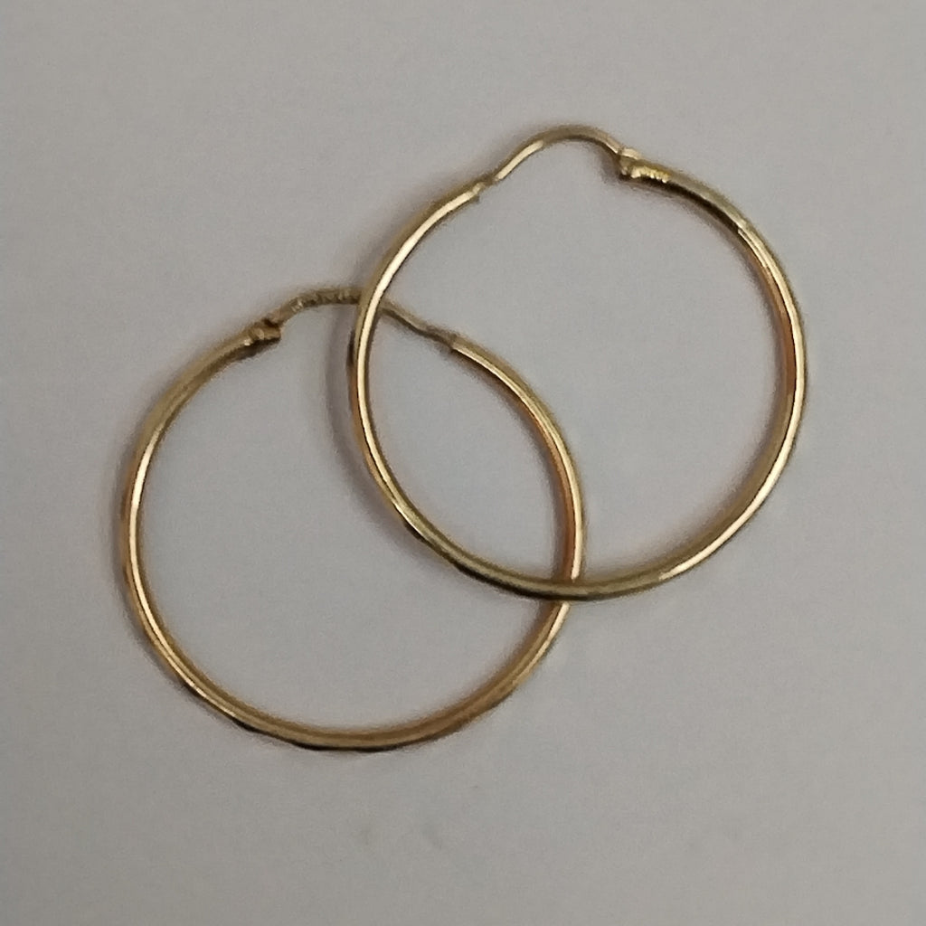 ARRACADAS PAR ORO 10 K 1.3 GRMS (SEMINUEVO)
