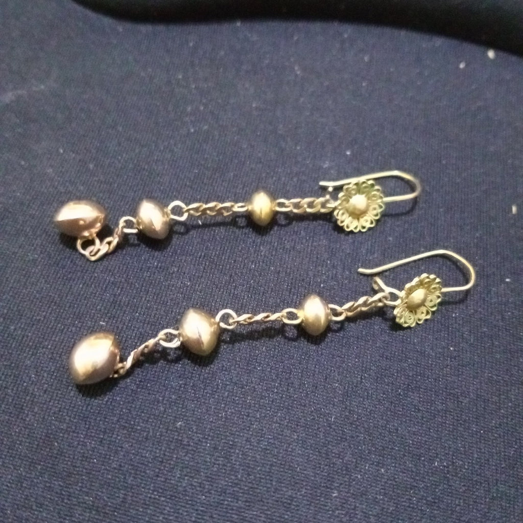 ARETES PAR ORO 8 K 3.8 GRMS (SEMINUEVO)