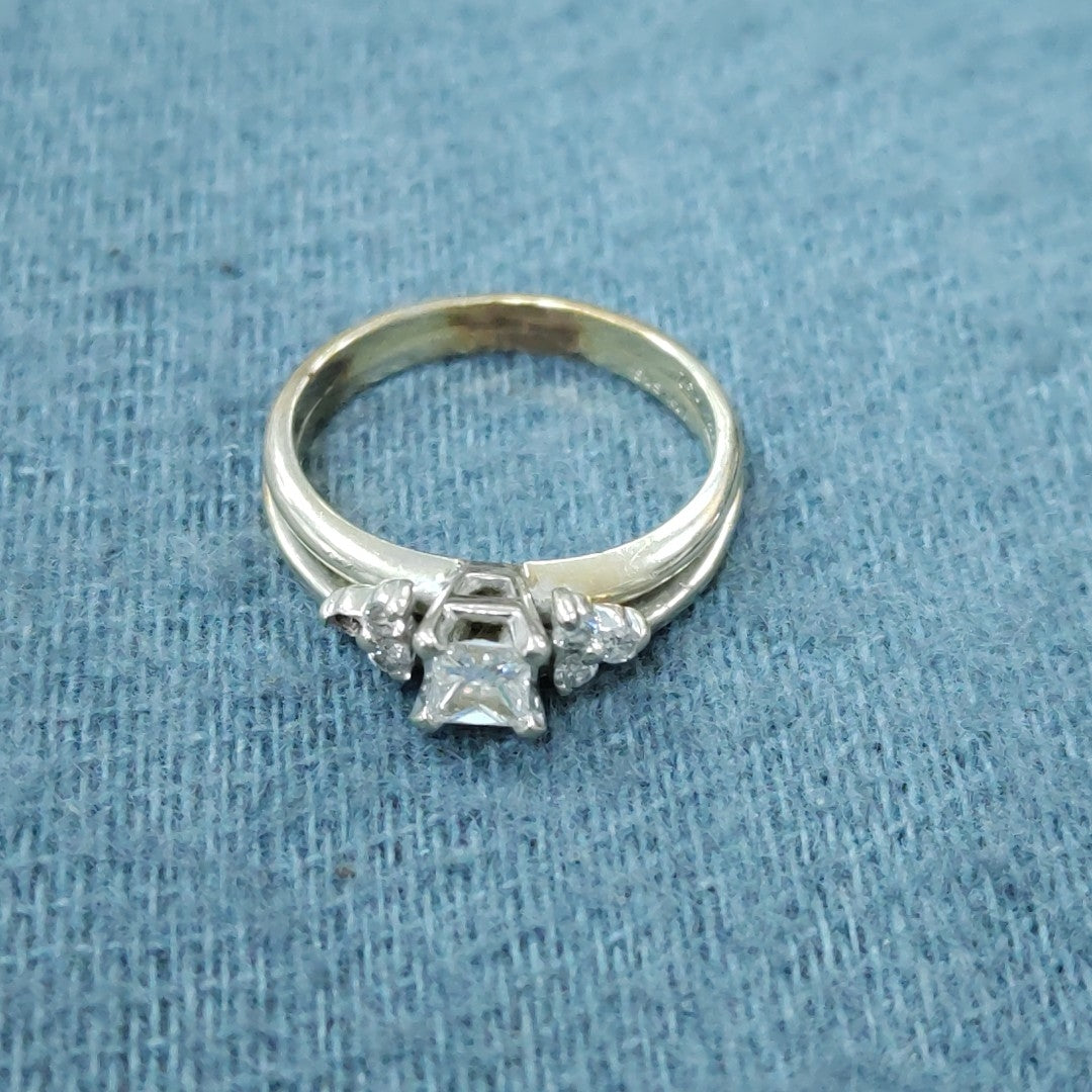 ANILLITO ORO 14 K 4.1 GRMS (SEMINUEVO)