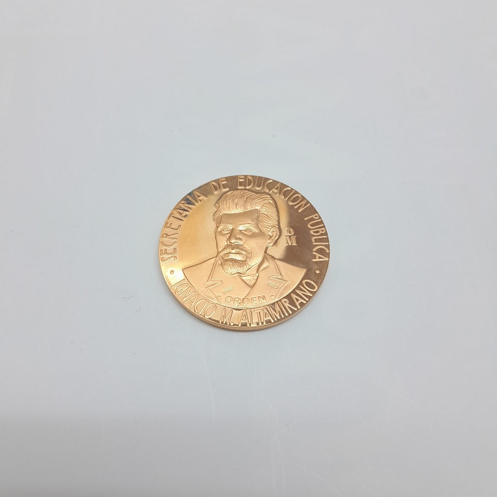 MEDALLA CONMEMORATIVA ORO 21 K 41.9 GRMS (SEMINUEVO)