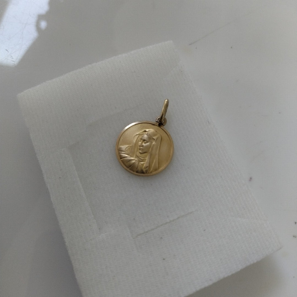DIJE, MEDALLA RELIGIOSA ORO 18 K 3.6 GRMS (SEMINUEVO)