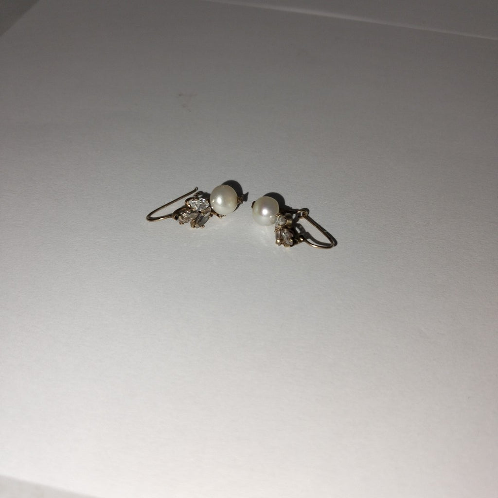 ARETES PAR ORO 10 K 2.5 GRMS (SEMINUEVO)